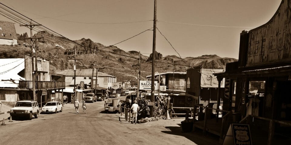 Old photo of Route 66 crossing the National Old Trails Highway