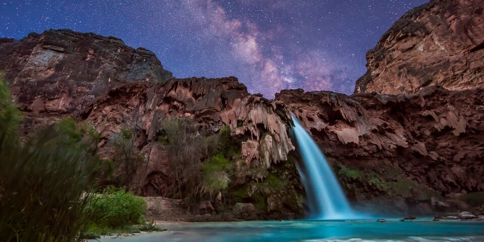 After swimming in the crystal clear waters, take in the sights of Havasupai Falls at night by stargazing.