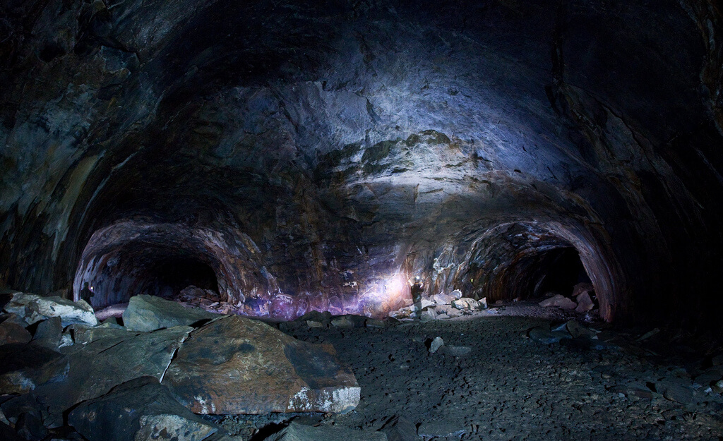 Flickr User David Tedesco
The Lava River Cave.