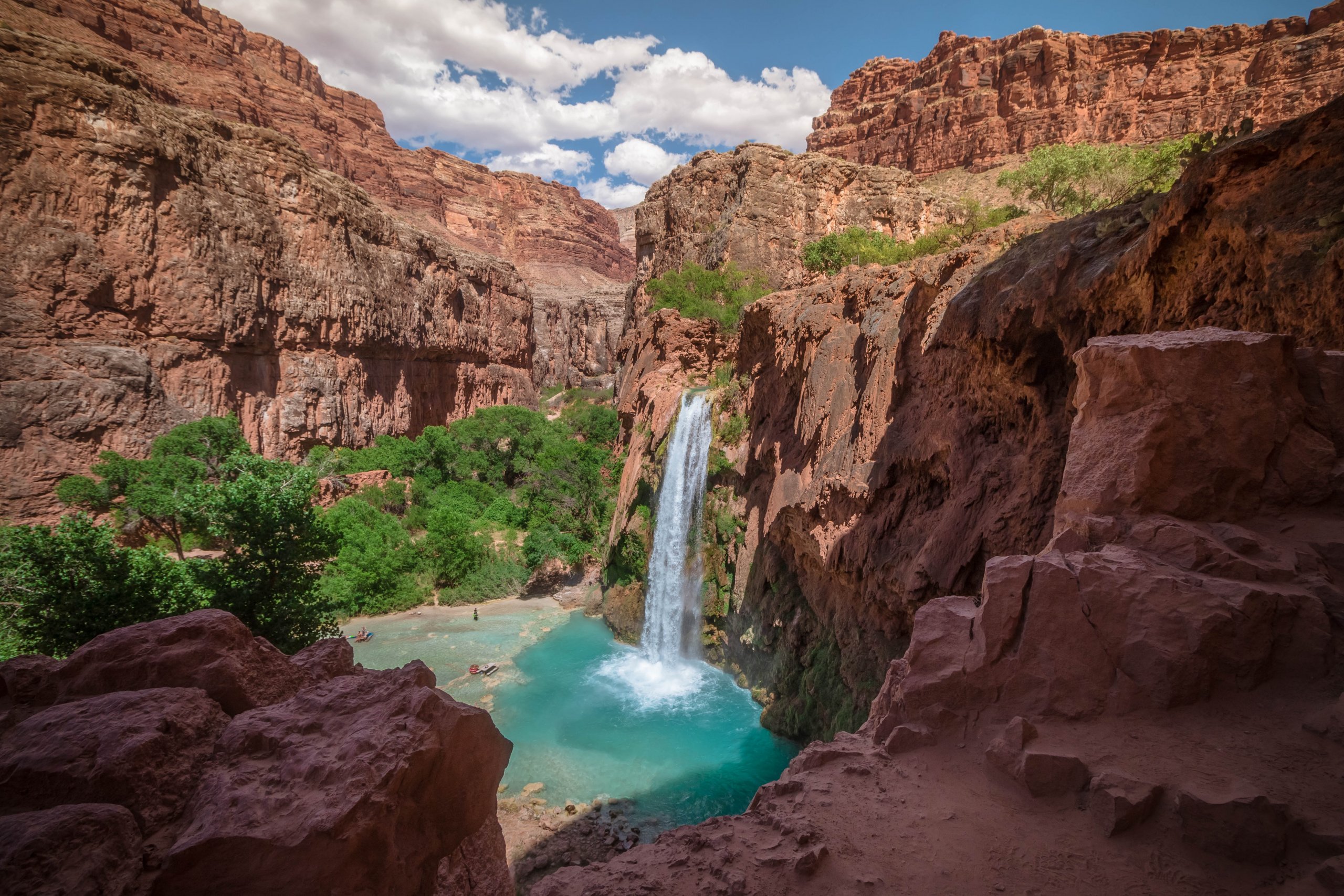 places to visit arizona in july
