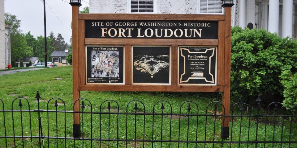 The entrance sign to the Fort Loudoun Historic Site in Winchester, VA.