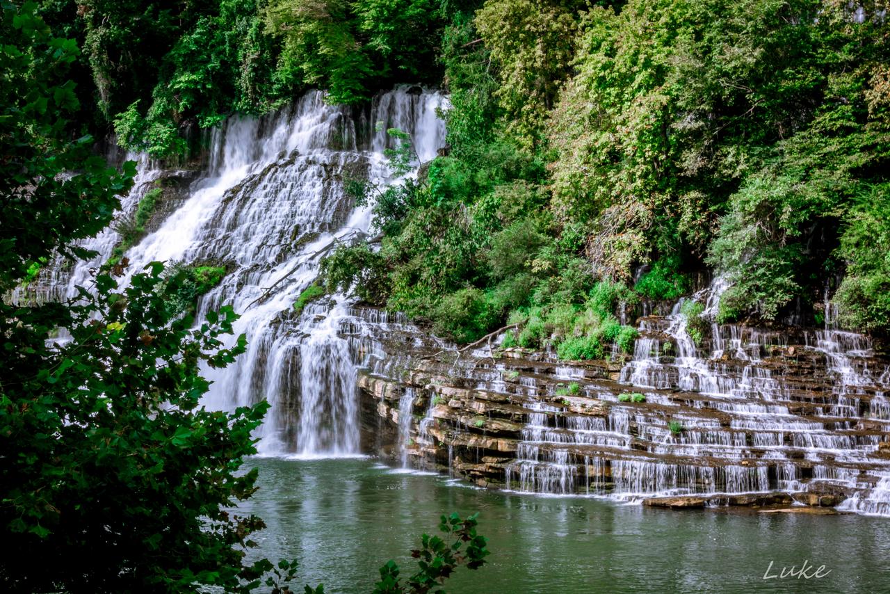 Twin Falls, Rock Island, Tennessee