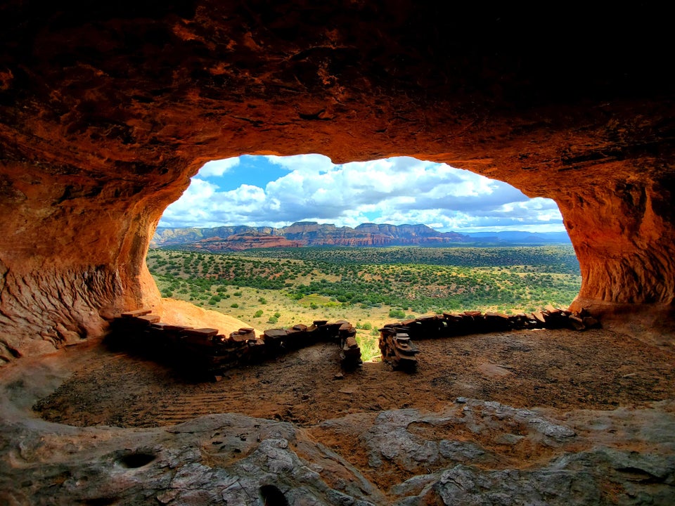 Robbers Roost Trail Cave Arizona