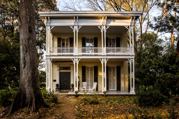 McRaven, Mississippi. One of the most haunted houses in America.