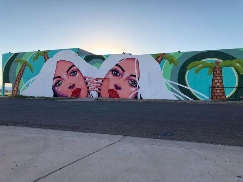 Blonde Girls Big Mural in Phoenix