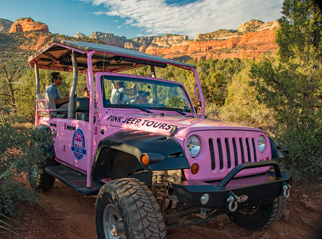 pink jeep tour plaza in sedona