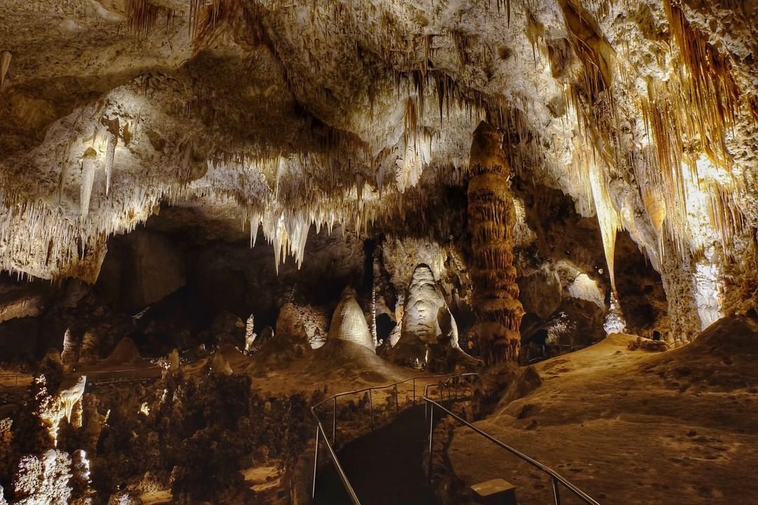 Carlsbad Caverns must-see places in new mexico
