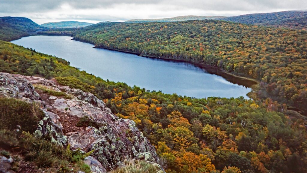 Lake of the Clouds in Michigan's Porcupine Mountains. 